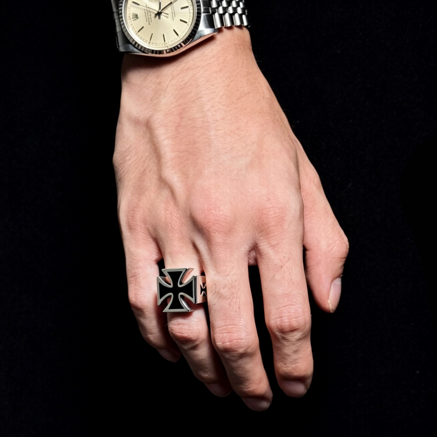 Cross Men's Titanium Ring 04 Destiny Secret